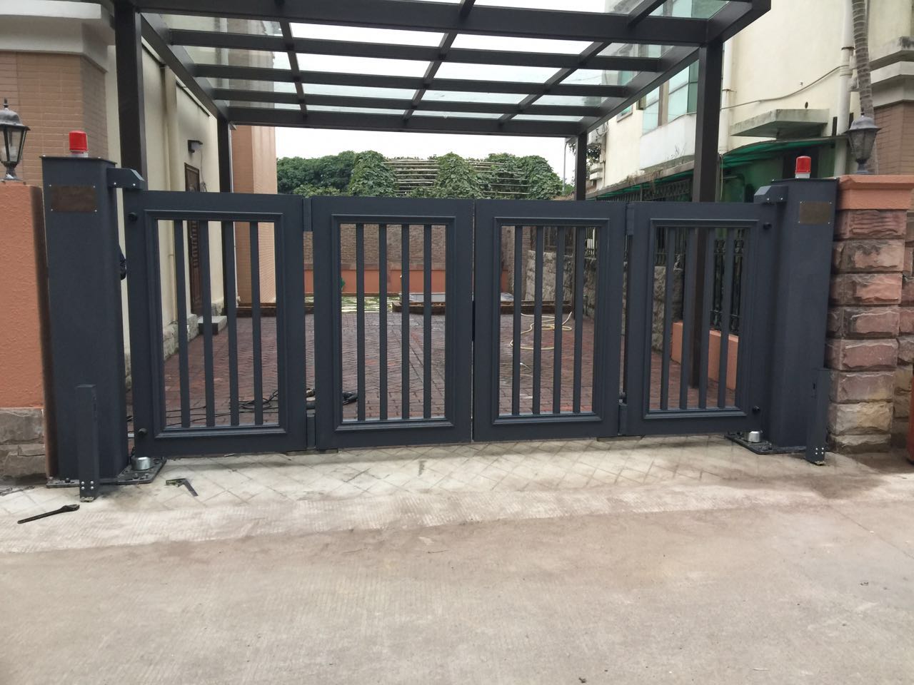 常州金坛区常州金坛区德阳市悬浮折叠门